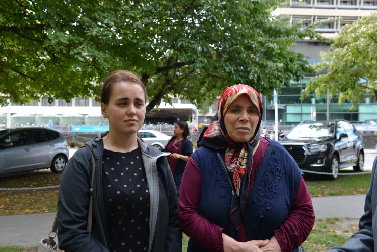 Ailesi, terör saldırısında yaralanan Boztaş'ın ayağa kalkmasını bekliyor