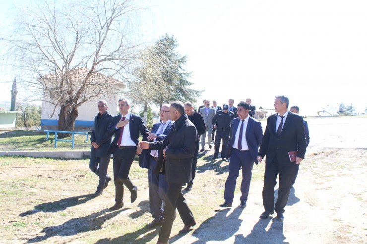 Vali Sezer'in ilçe ziyaretleri