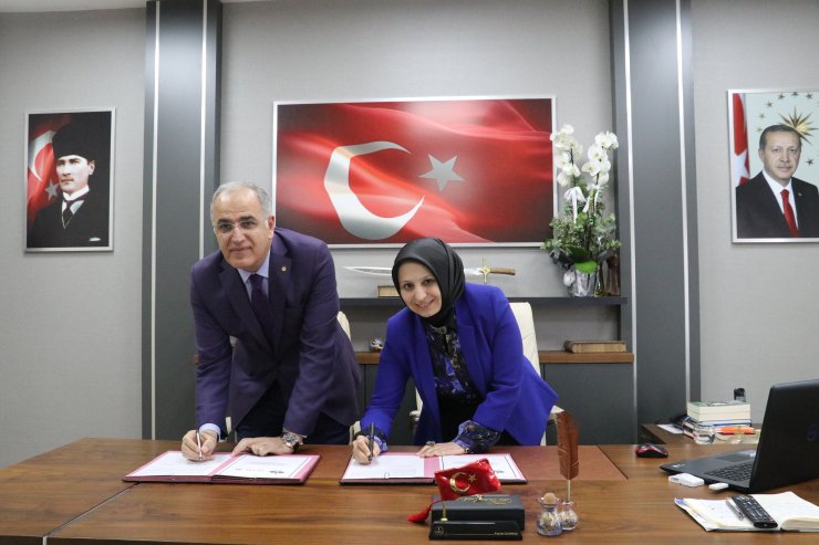 Lise öğrencileri "voleybol hakemlik sertifikası" alabilecek