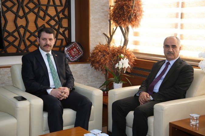 Vali Ayhan, Belediye Başkanı Aydın'a veda ziyaretinde bulundu