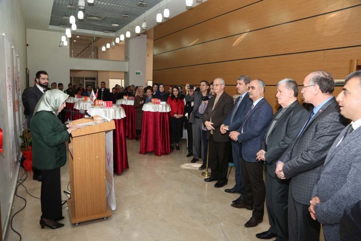 Sivas'ta "Okumayı Seven Gelsin" kütüphanesi açıldı