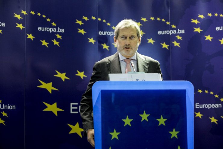 AB'den Bosna Hersek'e "hükümet kurma" şartı