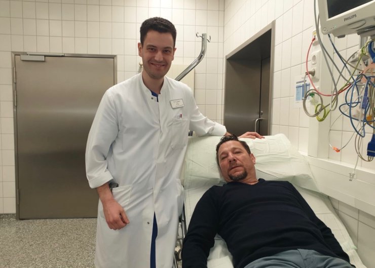 Almanya'da Türk doktor, Bayer Leverkusen'in Türk antrenörünü ölümden kurtardı