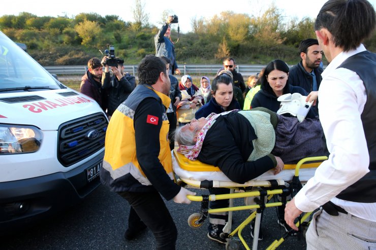 GÜNCELLEME - Oy kullanmaya giderken kaza yaptılar