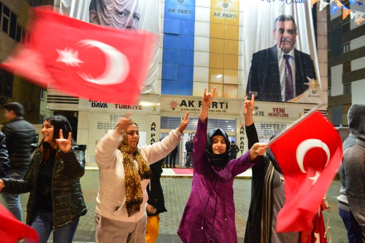 Şanlıurfa'da seçim kutlaması