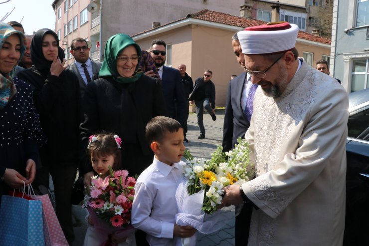 "Bizim medeniyetimiz ilim, bilgi, okuma medeniyetidir"