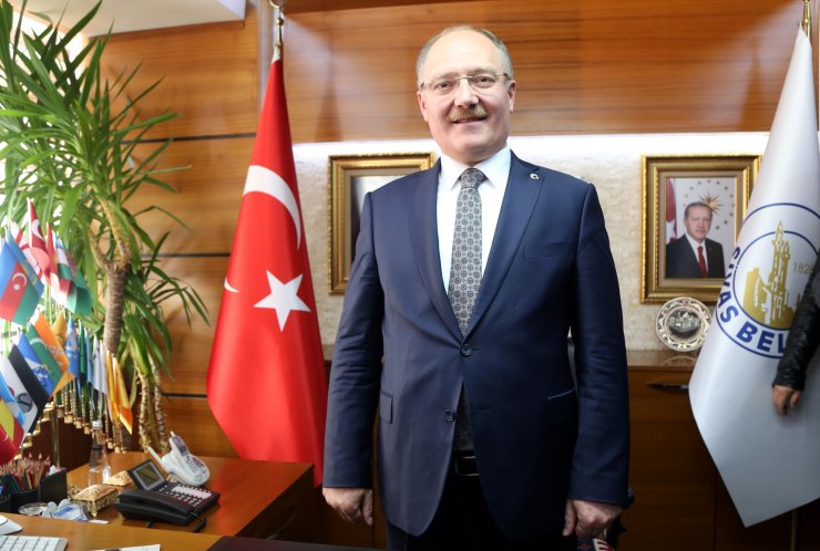 Sivas Belediye Başkanı Bilgin görevi devraldı