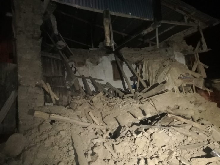 Elazığ'daki 5,2 büyüklüğünde deprem