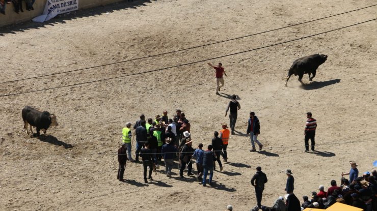 "Bu meselenin arkasında çok daha farklı şeyler çıkacak"
