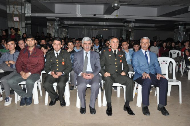 Tuğgeneral Bacanlı, askerlik mesleğini tanıttı