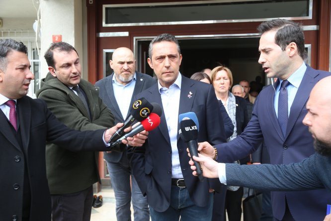 Ali Koç ve Aziz Yıldırım'dan taziye ziyareti