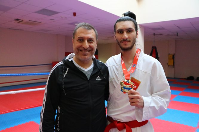 Baba taktiği Avrupa şampiyonu yaptı