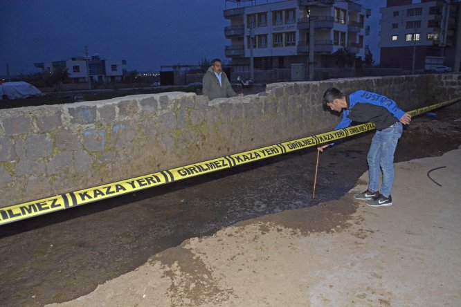 Su dolu çukura düşen çocuk öldü
