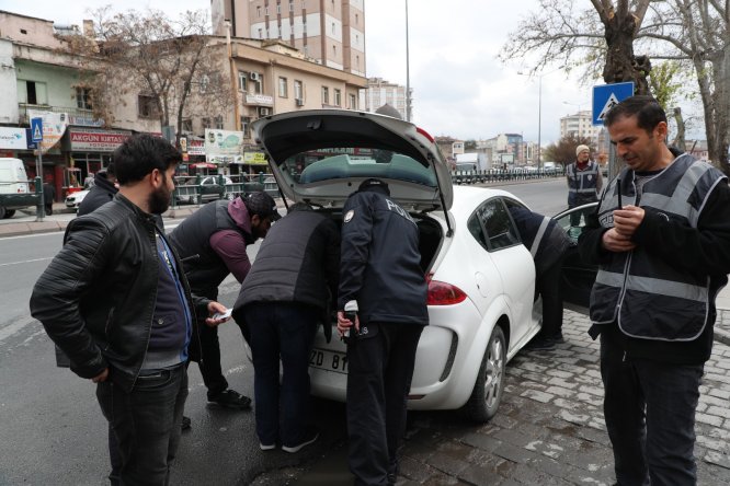 Aranan bin 250 şüpheli yakalandı