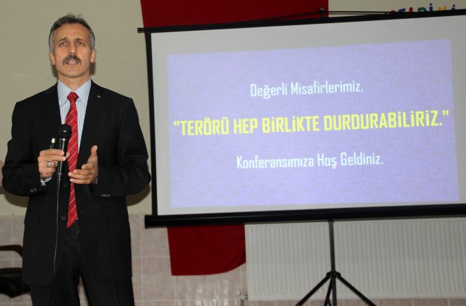 Suşehri’nde terör konulu seminer verildi