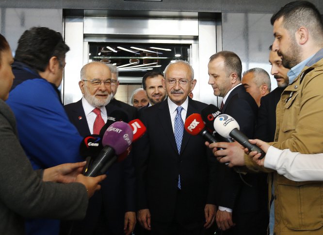 Karamollaoğlu, Kılıçdaroğlu'nu ziyaret etti