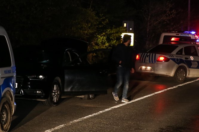 Sarıyer’de denetimden kaçan otomobil polise çarptı