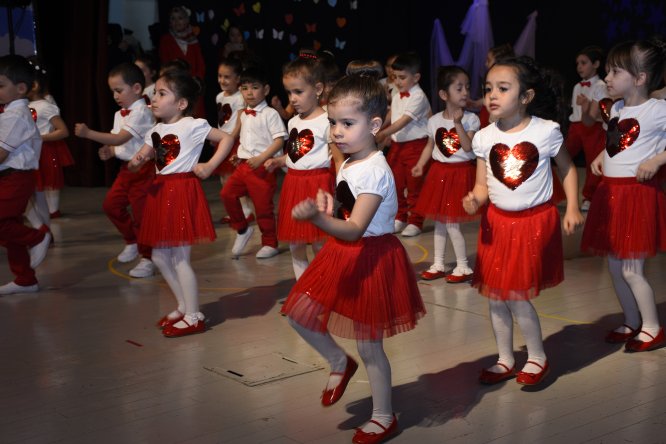 23 Nisan Ulusal Egemenlik ve Çocuk Bayramı kutlanıyor