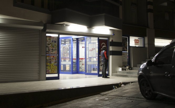 Eyüpsultan'da silahlı soygun