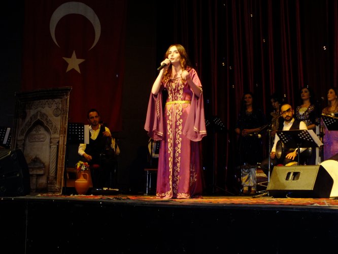 Sivas'ta THM Korosu konser verdi