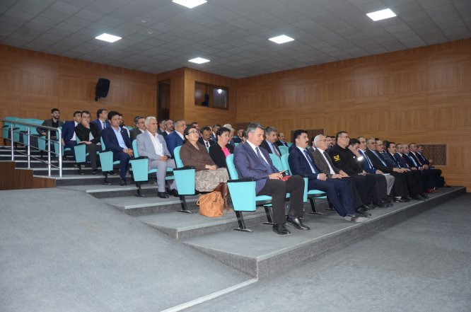 Sarıkaya'da muhtarların sorunları dinlendi