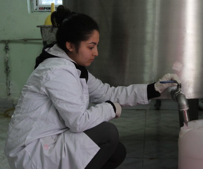 Okulun temizlik ürünleri öğrencilerden