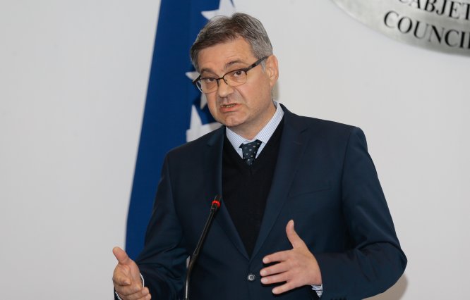 "Balkanlar'da sınırların yeniden çizilmesi, Pandora'nın kutusunu açmaktır"