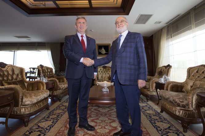 Karamollaoğlu, Yavaş'ı ziyaret etti