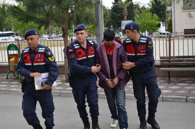 GÜNCELLEME - Manisa'daki cinayetin zanlısı, sınırı geçmek isterken yakalandı