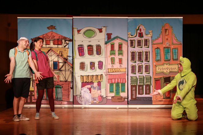 Çocuklara tiyatroyla çevre bilinci kazandırıyorlar