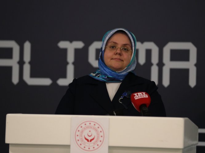 Bakan Selçuk, 12. Çalışma Meclisi katılımcılarıyla iftarda bir araya geldi