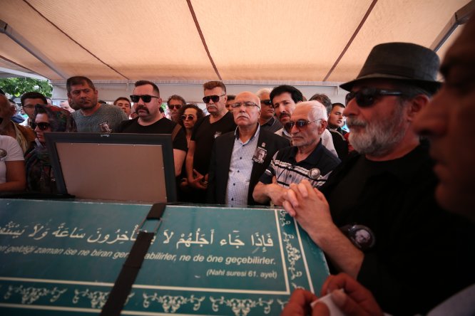 Eşref Kolçak son yolculuğuna uğurlandı