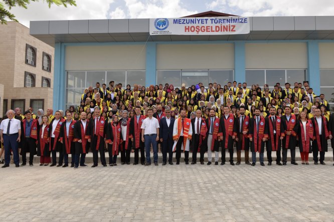 Kazım Karabekir MYO'da mezuniyet töreni