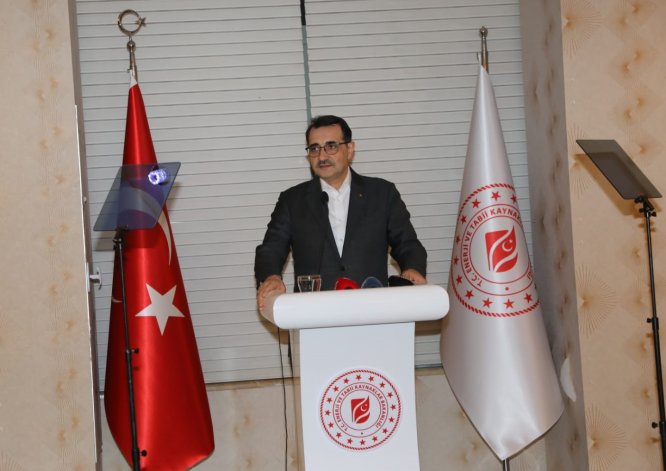 Enerji ve Tabii Kaynaklar Bakanı Fatih Dönmez: