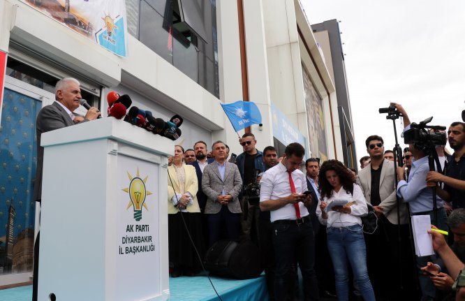 "Kardeşliğimizi bozmak isteyenlere asla prim vermeyeceğiz" "