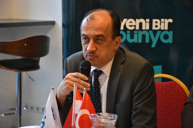 Türkiye’nin Viyana Büyükelçisi Yardım gençlerle bir araya geldi