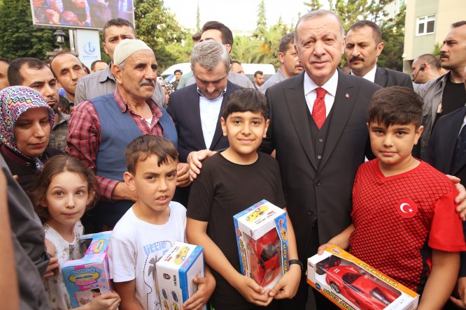 Cumhurbaşkanı Erdoğan'dan Bağcılar Belediyesi'ne ziyaret