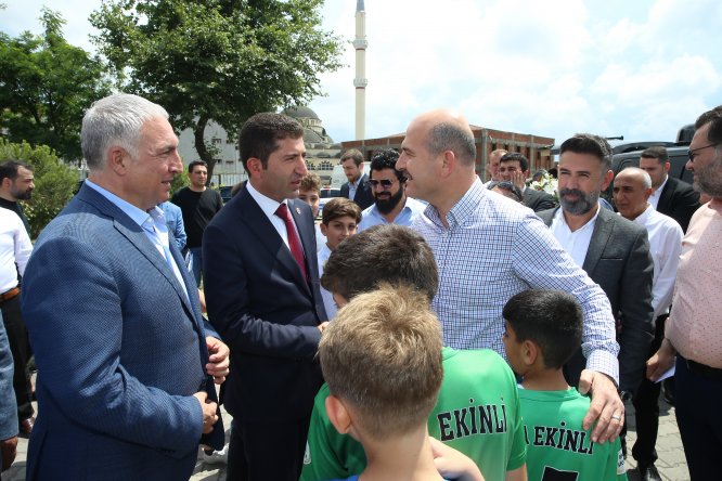 "Beylikdüzü'nde başladığın camiyi bitir"