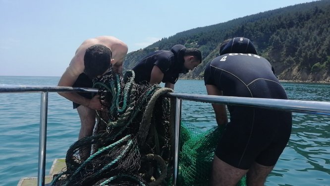 Tekirdağ'da deniz polisinden "trol" operasyonu