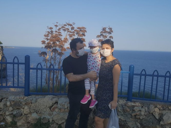 "Öykü Arin'e babasından yapılan kök hücre nakli yüzde yüze yakın tuttu"