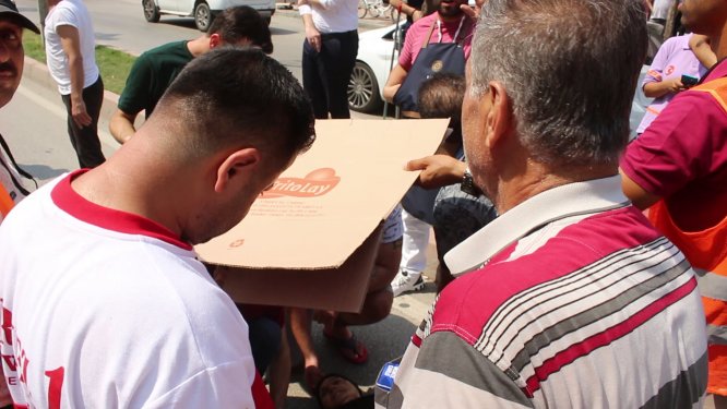 Adana'daki kazada yaralanan kadın hayatını kaybetti