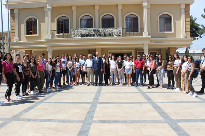 Arnavut öğrenciler Türkiye'ye hayran kaldı
