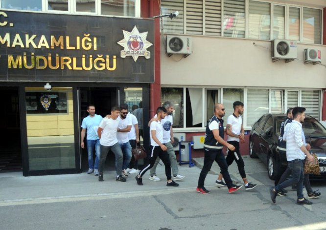 GÜNCELLEME - Kocaeli'de büfelerden hırsızlık