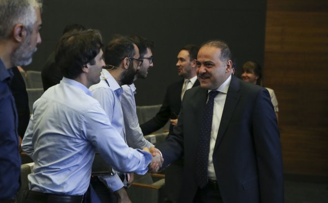 "Teknolojinin suç mahalli haline gelmesine seyirci kalamayız"