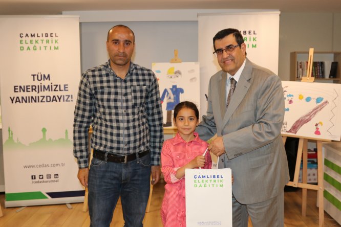 ÇEDAŞ, resim yarışmasında dereceye giren çocukları ödüllendirdi