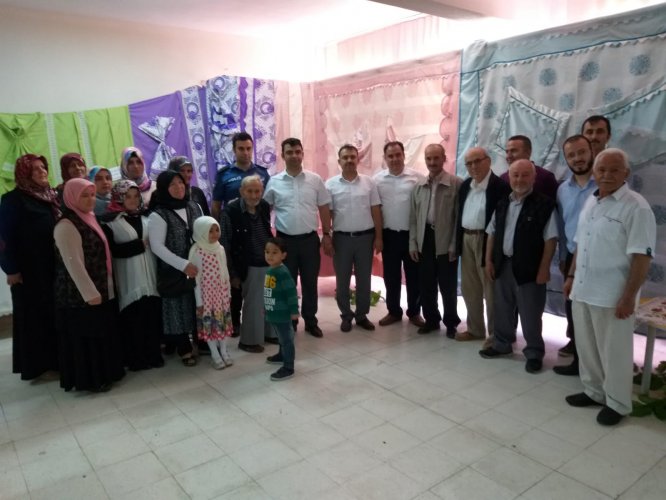 Derebucak HEM'de yıl sonu sergi açılışı