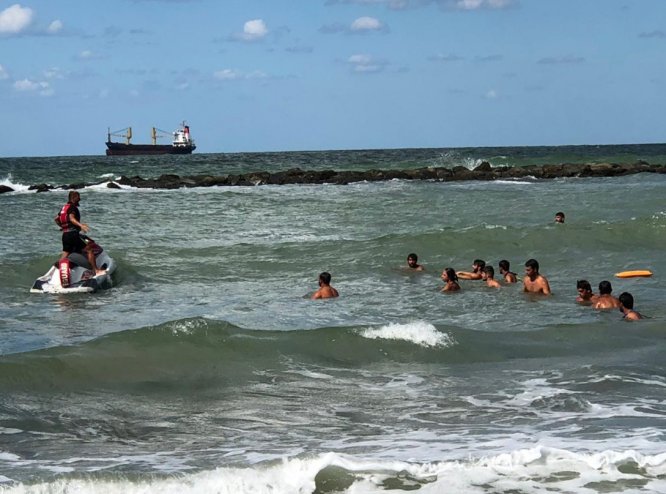 GÜNCELLEME - Sakarya'da denize giren genç kayboldu
