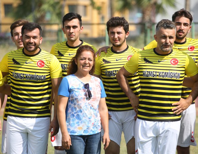 Mahalle takımının taktiği kadın muhtardan