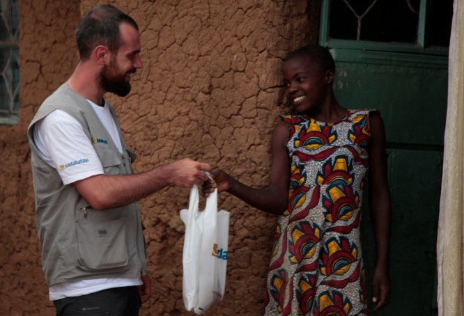 Sadakataşı, 30 ülkede kurban dağıtacak