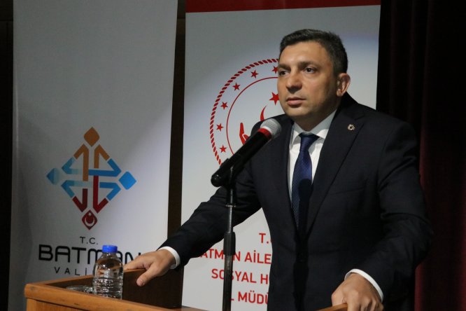 Kıbrıs gazilerine madalya ve berat